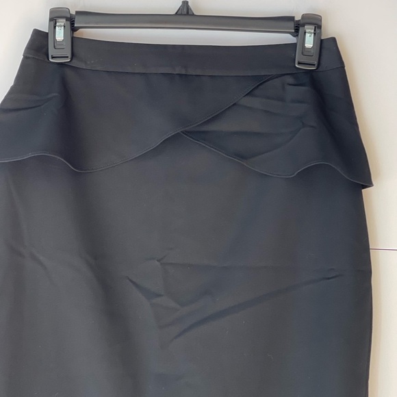 Express Women's Black Pencil Skirt Ruffled Short Mini Skirt, Sz 2 - Picture 4 of 8